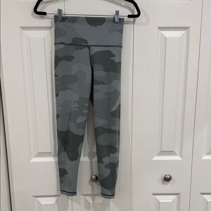 Aerie Camouflage Leggings